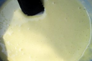 Prajitura cu lapte cald