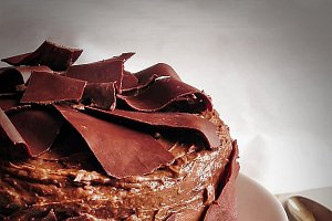 Tort cu budinca de ciocolata