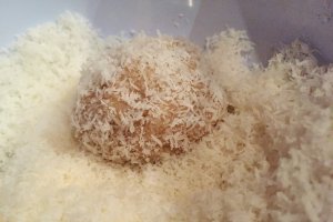 Prajiturele cu cocos si lamaie