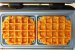 Desert gofre cu mere in compozitie si crema cu caramel la aparatul Waffle Maker Duraceramic Breville-6