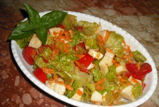 Salata cu mozzarella