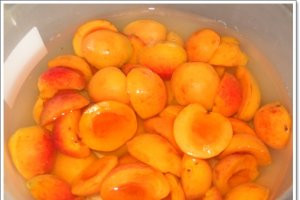 Compot de caise