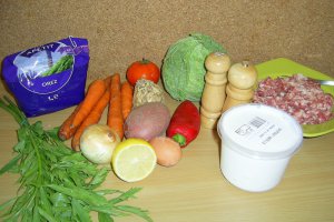 Ciorba de perisoare cu legume