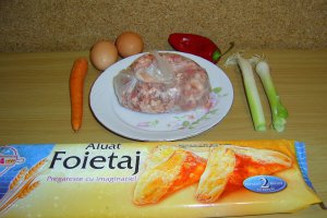 Chiftelute in foietaj