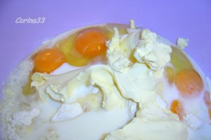 Lemon cake glazurat