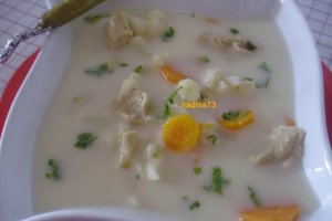 Ciorbita de conopida cu carnita de pui