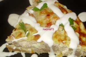 Sufleu de conopida cu sunca in vasul roman