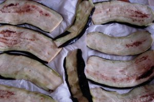 Pane-uri de vinete cu urda