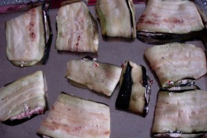 Pane-uri de vinete cu urda