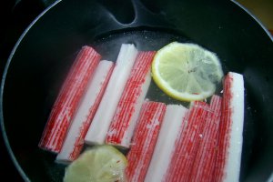 Gustare  rapida cu surimi