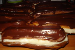 Eclere de casa, reteta celui mai delicios desert de casa