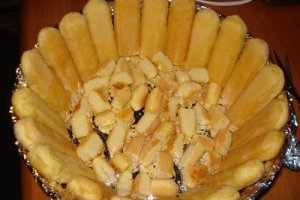 Tort diplomat cu fructe exotice