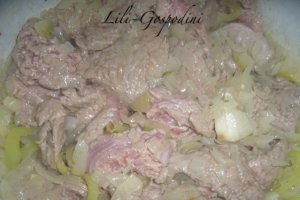 Snitele in sos de ceapa