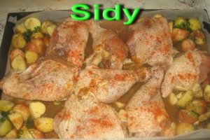 Pulpe marinate cu cartofi la cuptor si legume la gratar cu mujdei