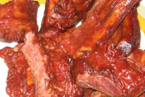 Coaste de porc afumate dulci-picante