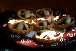 Mini tarte cu prune