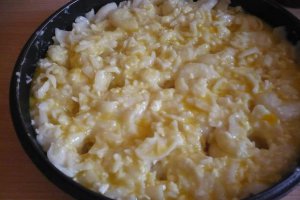 Macaroane dulci cu nuca si miere