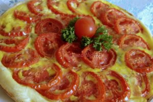 Quiche cu branza si rosii