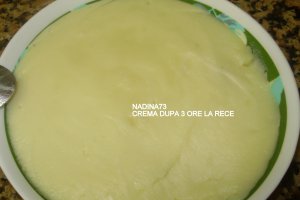 Tort cu trandafiri