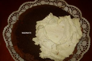 Tort cu trandafiri