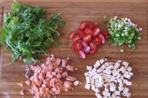 Salată de somon afumat