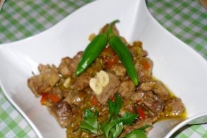 Cordero con pimiento verde (miel cu ardei verde)