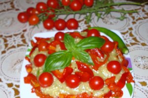 Salata picanta de vinete si ardei copt