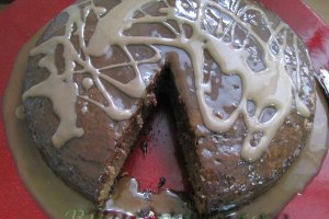 Arome orientale: tort cald de ciocolata, aroma de cuisoare si inghetata de portocale