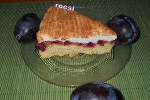 Tarta frageda cu prune si bezea-pentru Ionix....