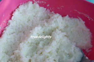 Briose cu crema din nuca de cocos