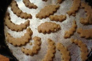 Fursecuri cu nuca semiluna