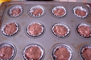 Briose de cacao cu nuca de cocos