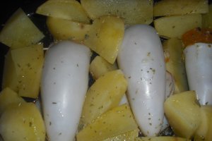 Calamari umpluti la cuptor