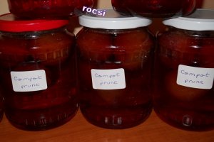 Compot de prune