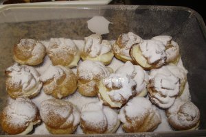 Choux a la creme