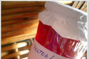 Peltea/jeleu de prune
