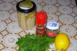 Salata calda de cartofi cu ton