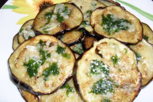 Vinete in otet balsamic si usturoi