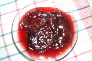 Dulceata de prune cu scortisoara