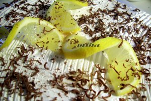 Tort merengue cu crema de lamaie