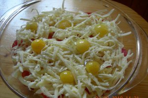 Tarta de legume cu oua de prepelita