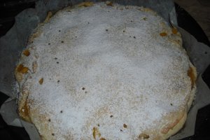 Tarta cu piersici
