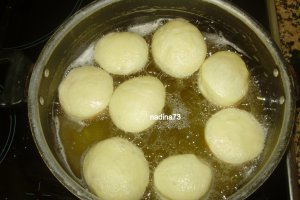 Bomboloni