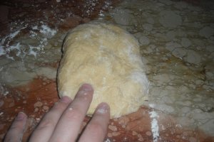 Trandafirasi de pasta proaspata
