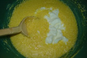Chec cu banane si iaurt