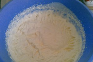 Tiramisu reţetă cu piersici