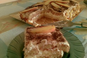 Tiramisu reţetă cu piersici