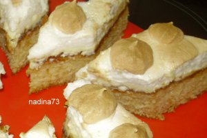 Prajitura cu branza ,bezea si lamaie