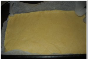 Prajitura cu piersici