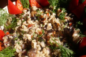 Salata de orez cu ciuperci